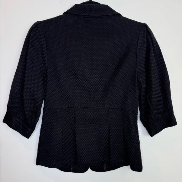 Elegant Black Women's Blazer - Picture 2 of 4